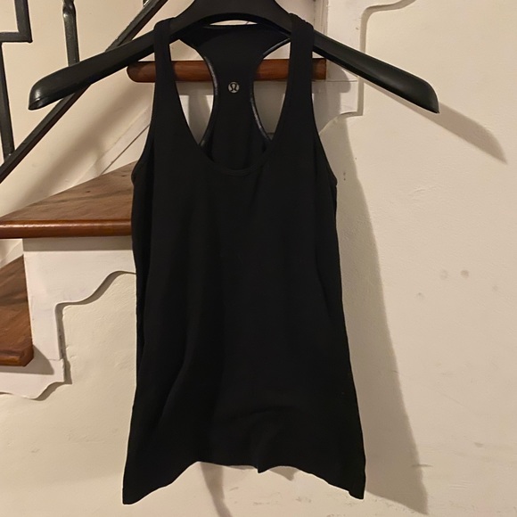 Lululemon reversible black tank - Picture 1 of 2